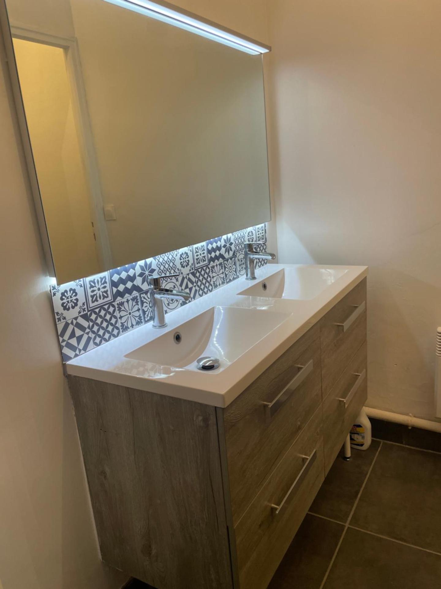 logement dans un centre Equestre grand parking