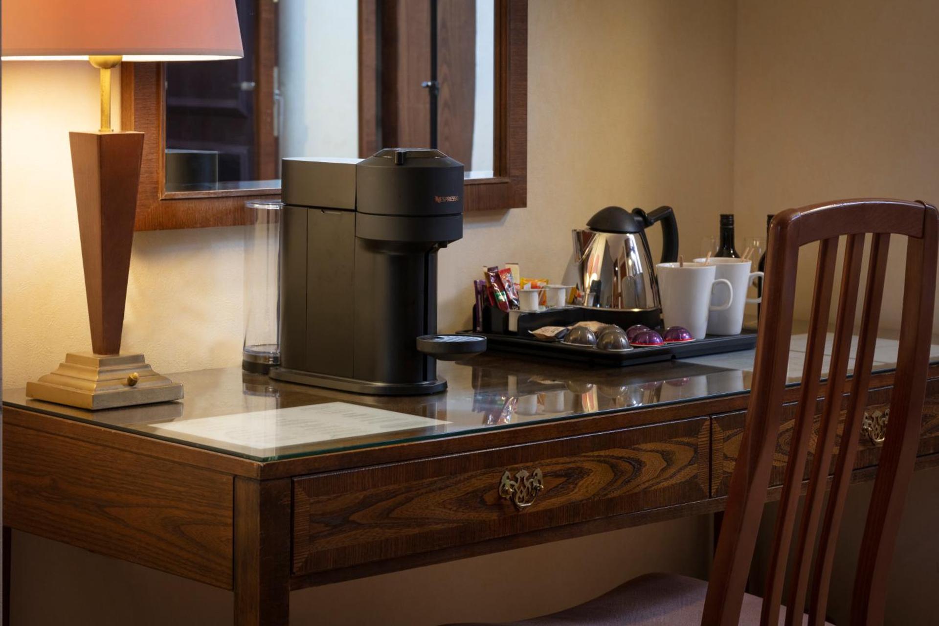 Coffee/tea facilities