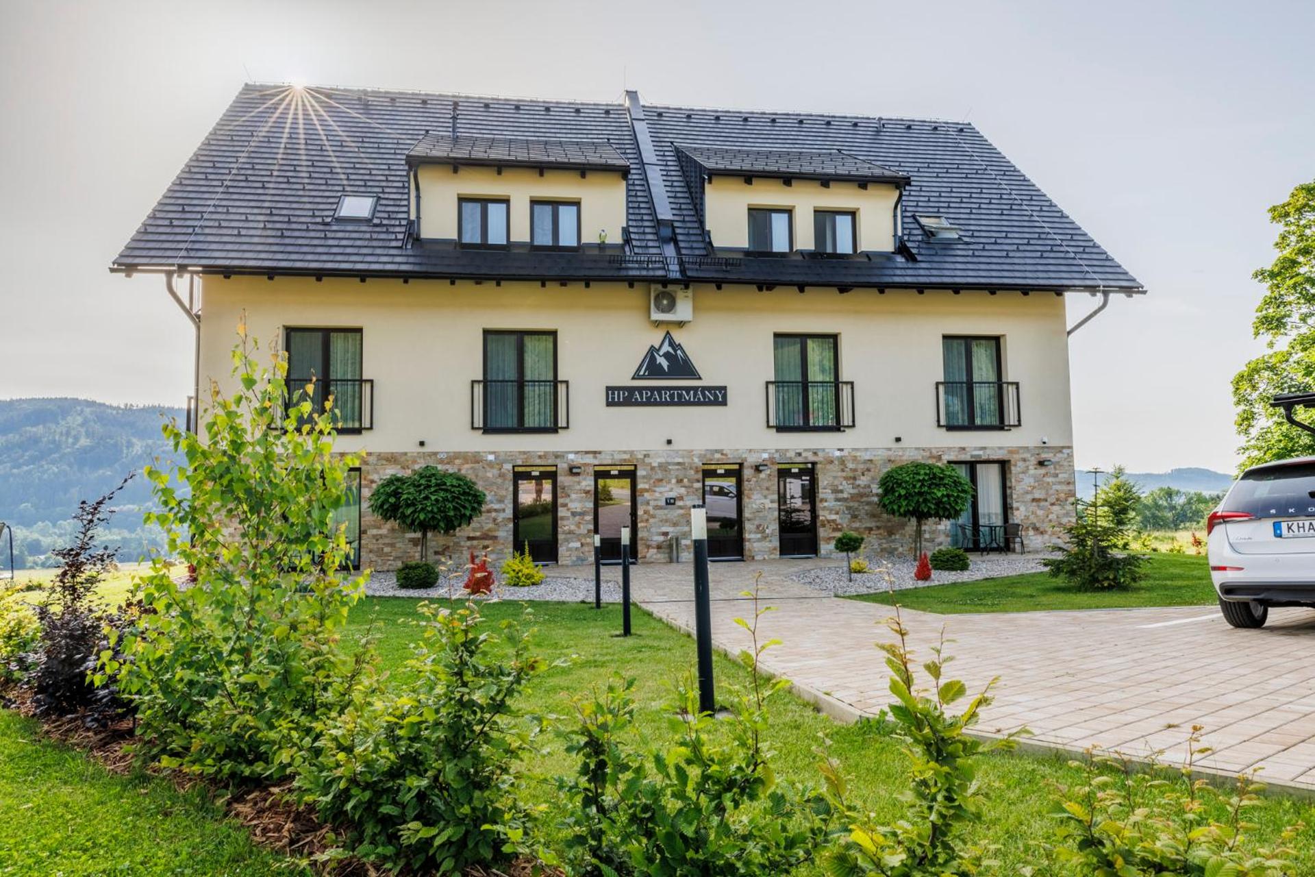 HP APARTMÁNY SKIAREÁL- Buková Hora v Orlických horách 100 m od lanovky