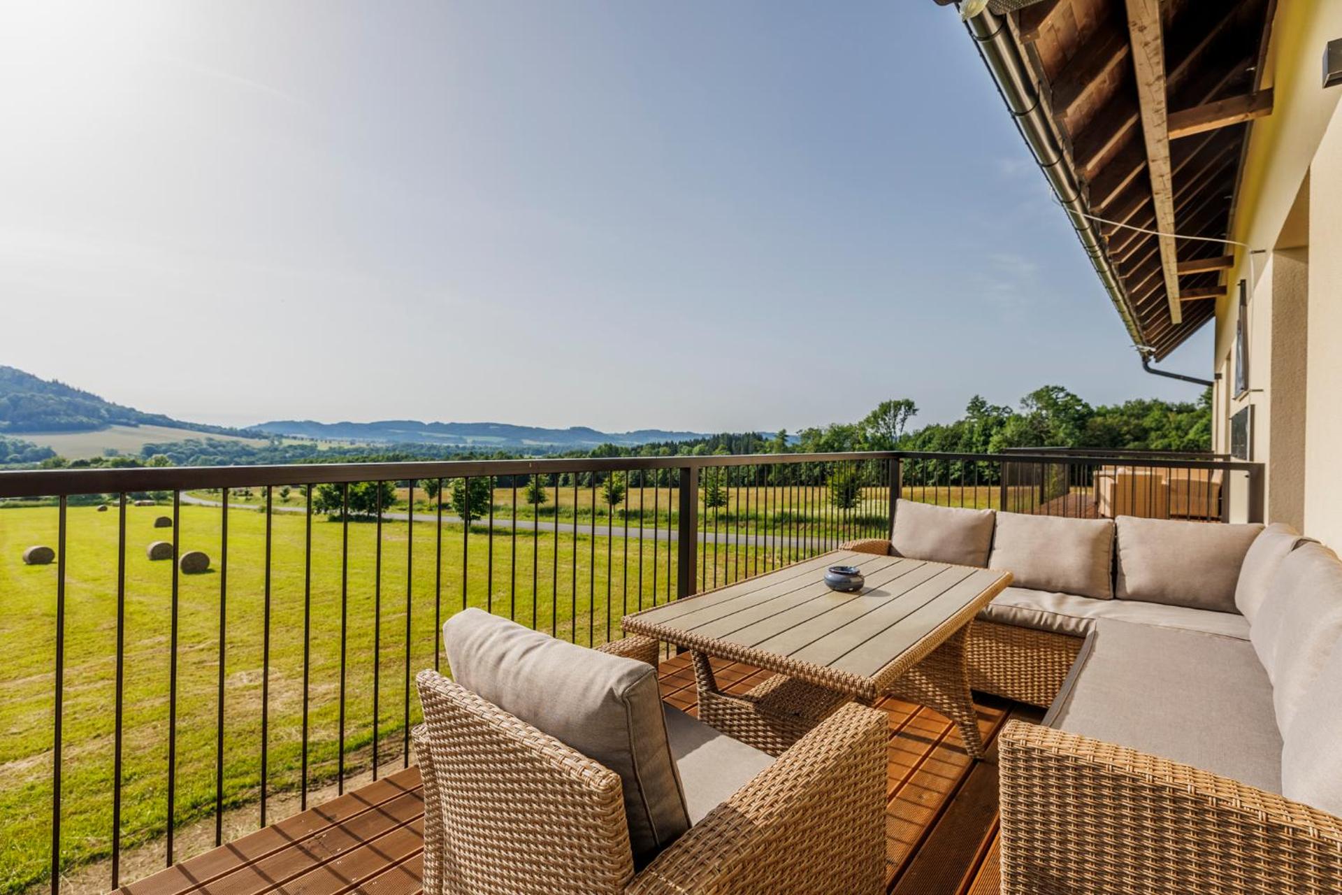 HP APARTMÁNY SKIAREÁL- Buková Hora v Orlických horách 100 m od lanovky