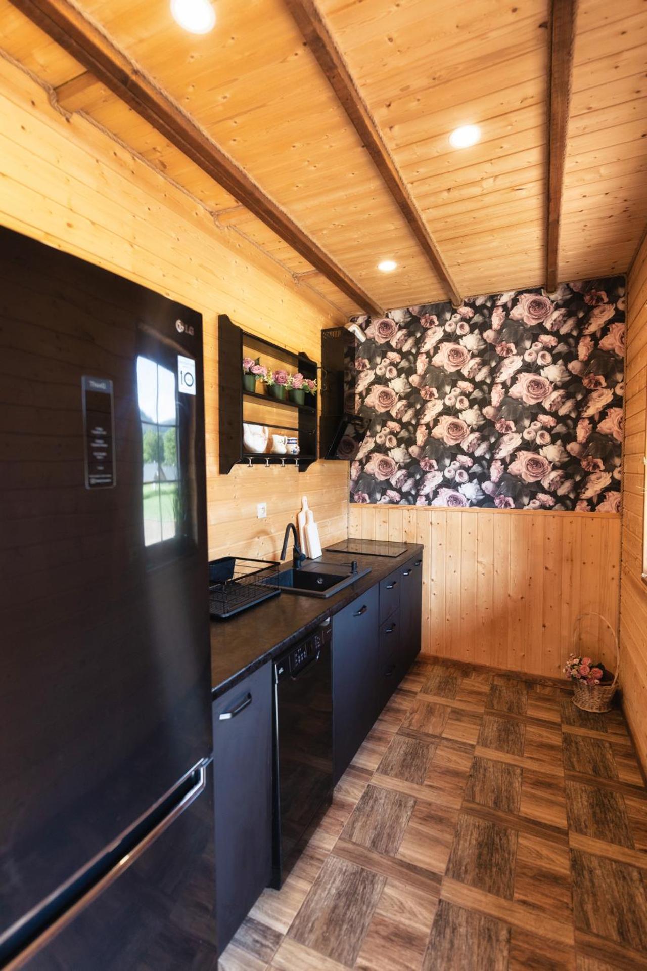 Góry Stołowe Camp - całoroczne miejsce na kamper, przyczepę lub namiot