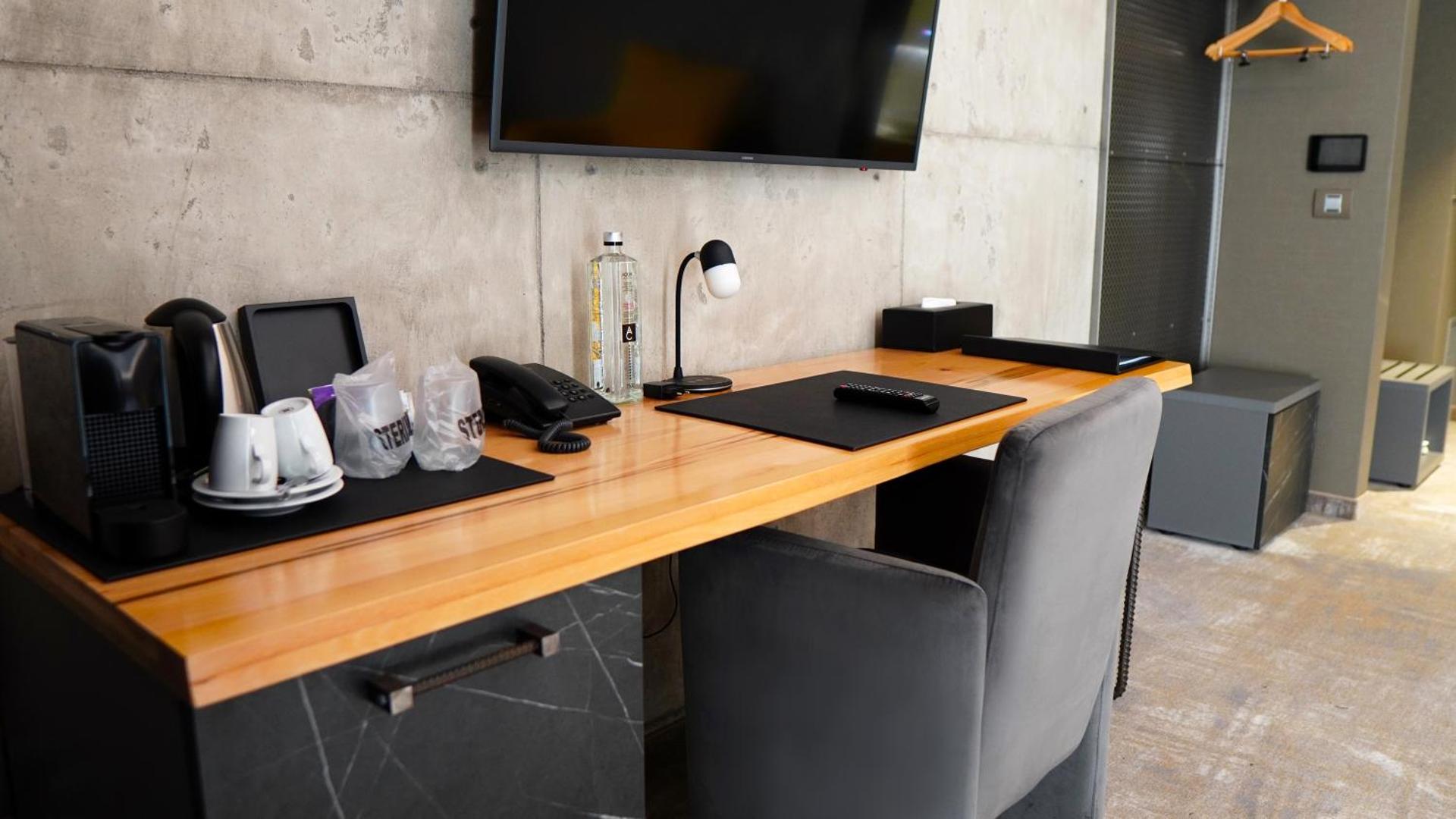 Coffee/tea facilities