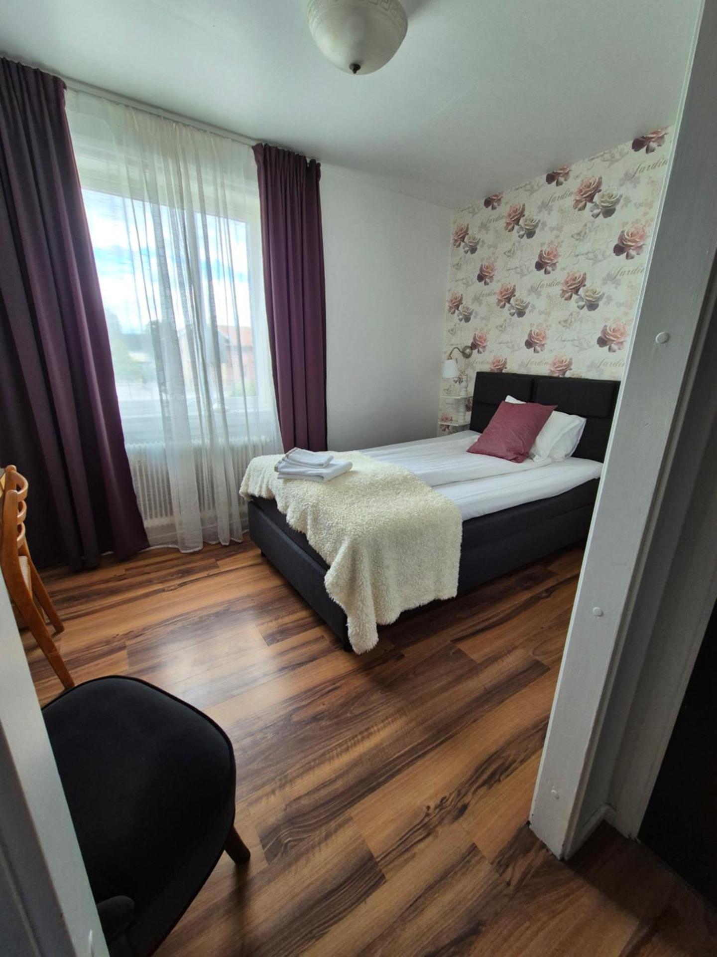 Smålandsstenar hotell