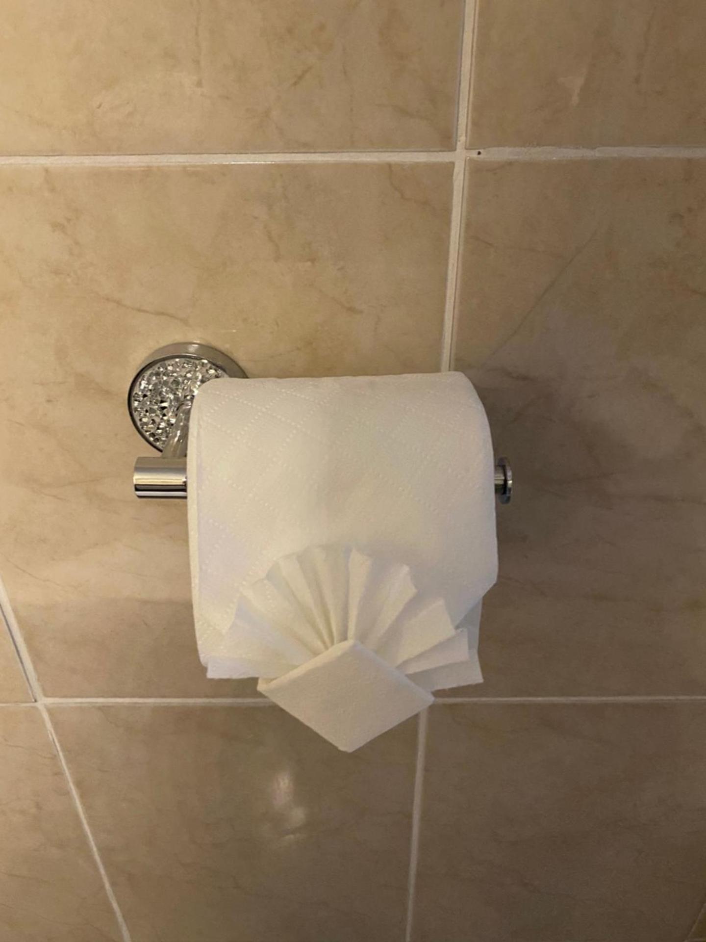 Seaside 5 min from beach ensuite room parking