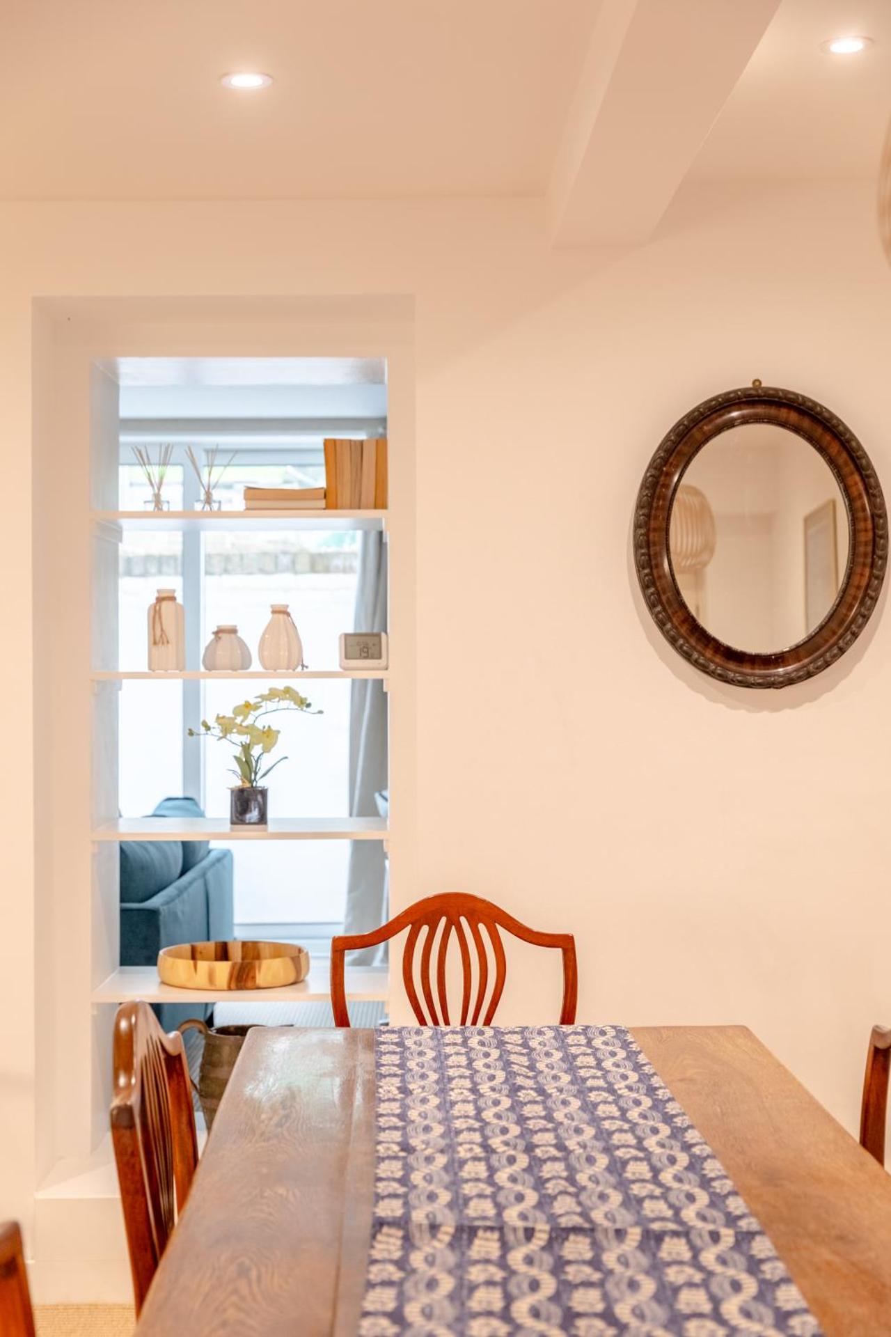 Beautifully Refurbished 2BD Flat- Clapham