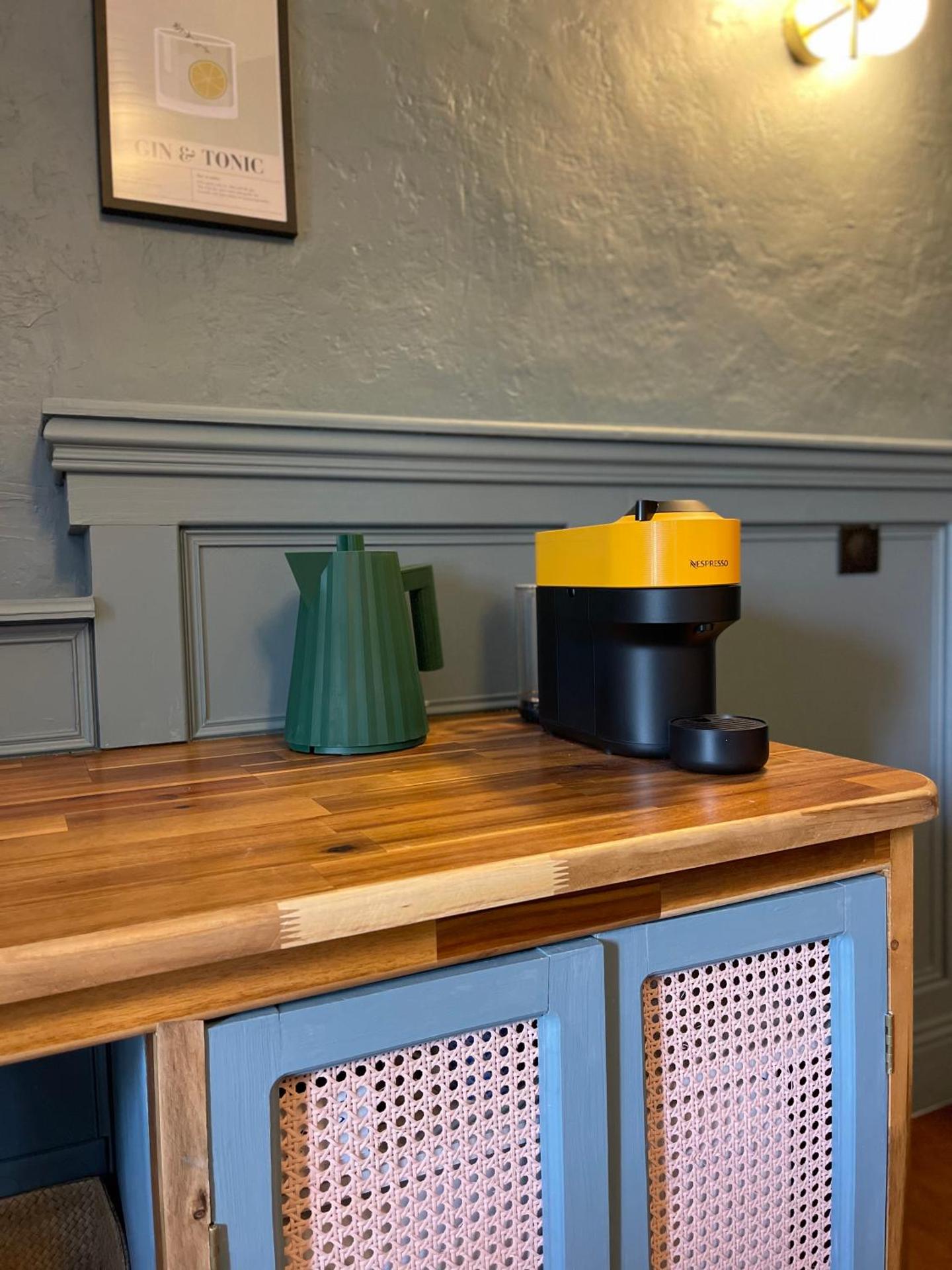 Coffee/tea facilities