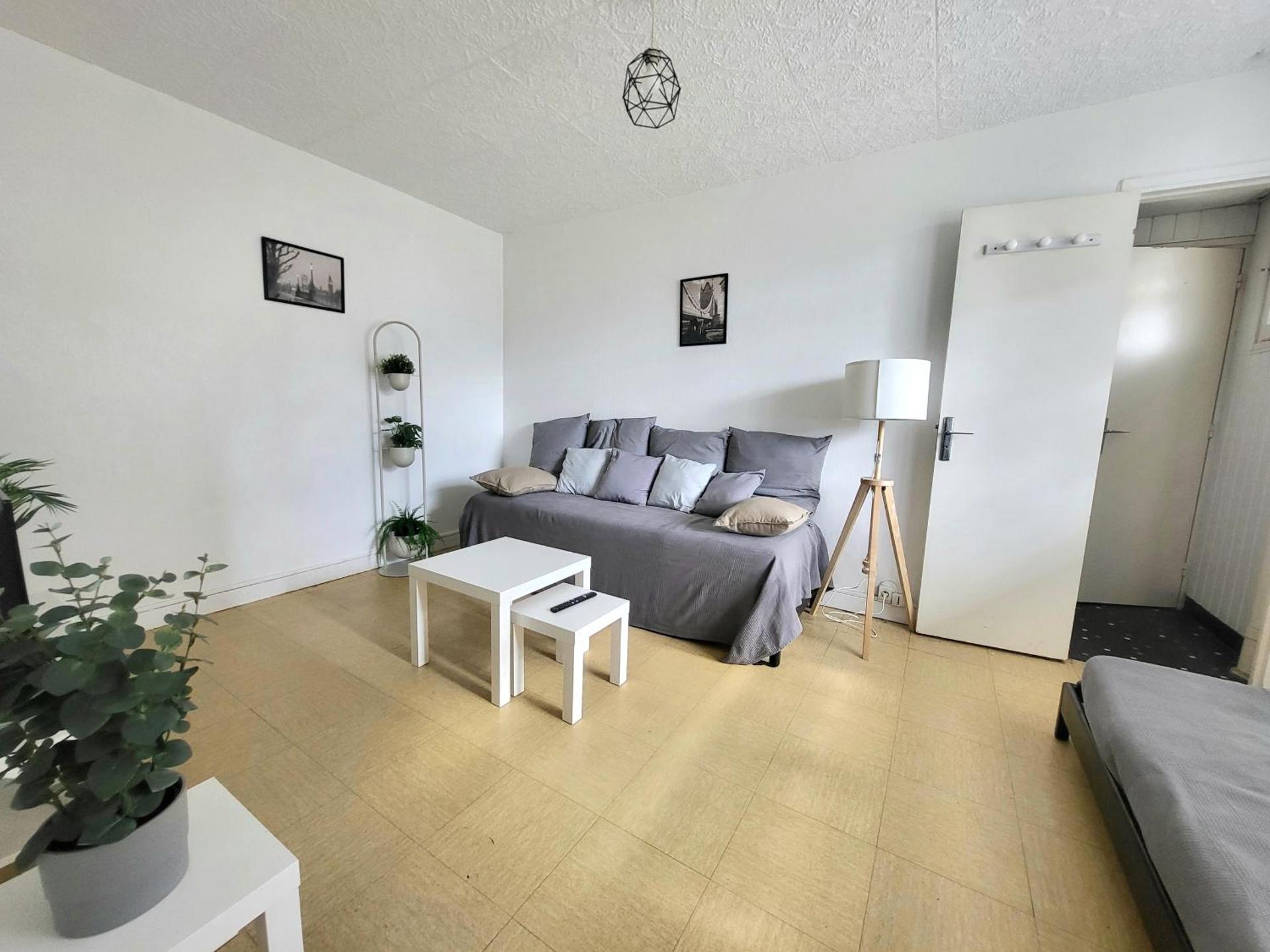 D St-Quentin-en -Yvelines Plusieurs appartements