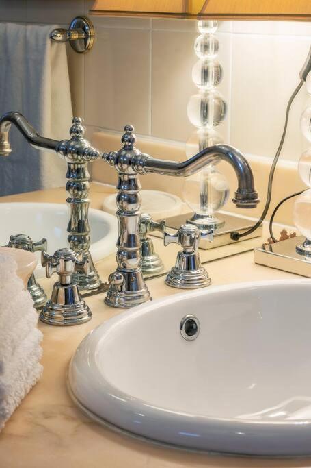 Dauphine Saint Germain 6th arr 2bedrooms