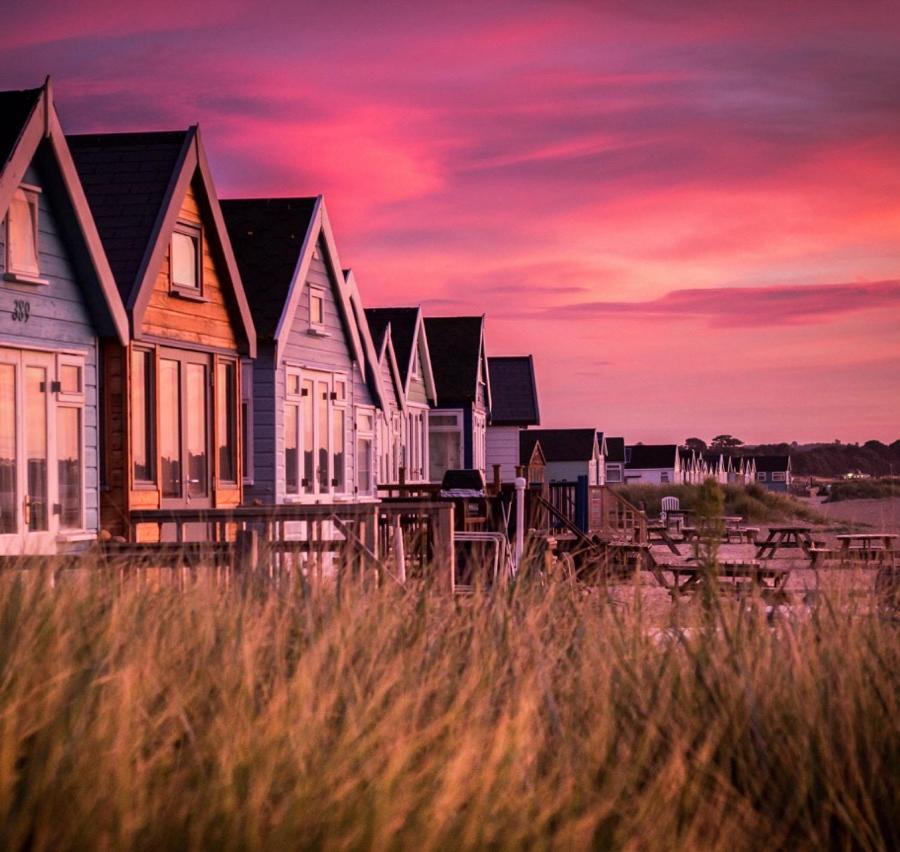 Sea Breeze - Pebbles