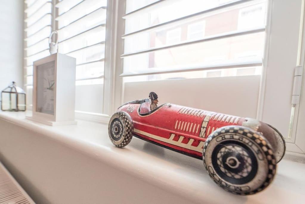 10 Angel Lane, Woodbridge