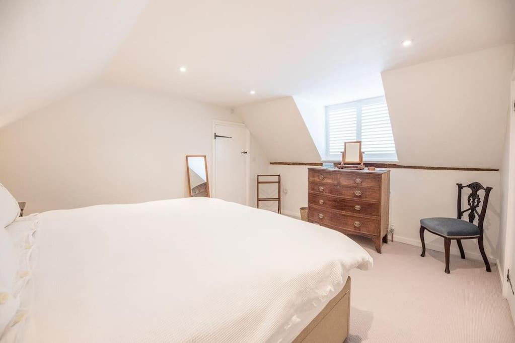 10 Angel Lane, Woodbridge