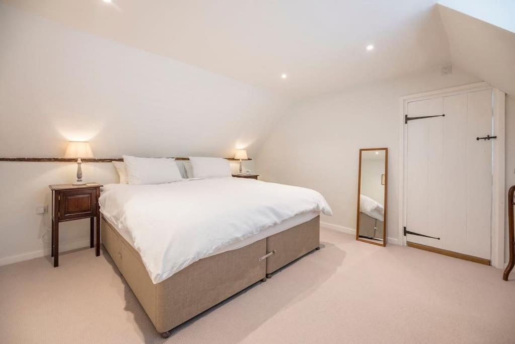 10 Angel Lane, Woodbridge