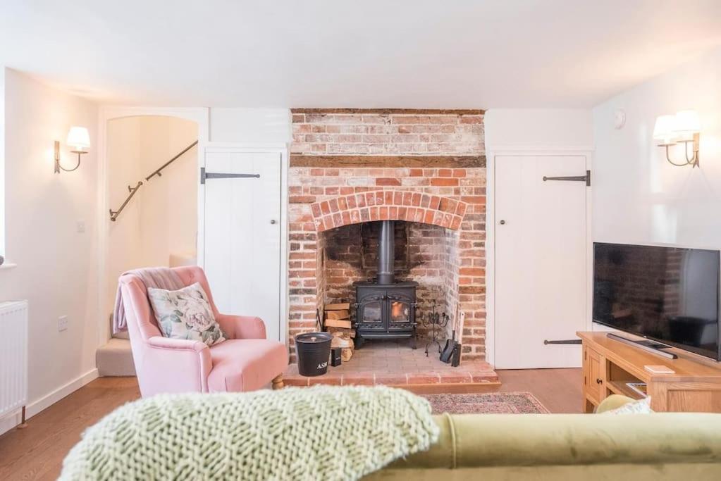 10 Angel Lane, Woodbridge