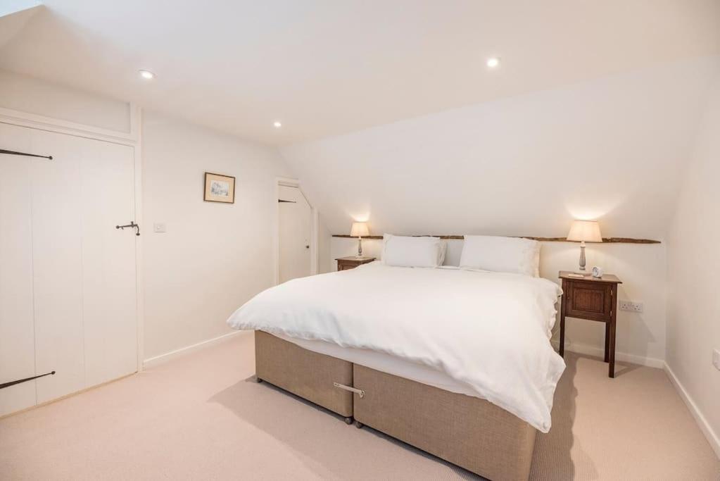 10 Angel Lane, Woodbridge