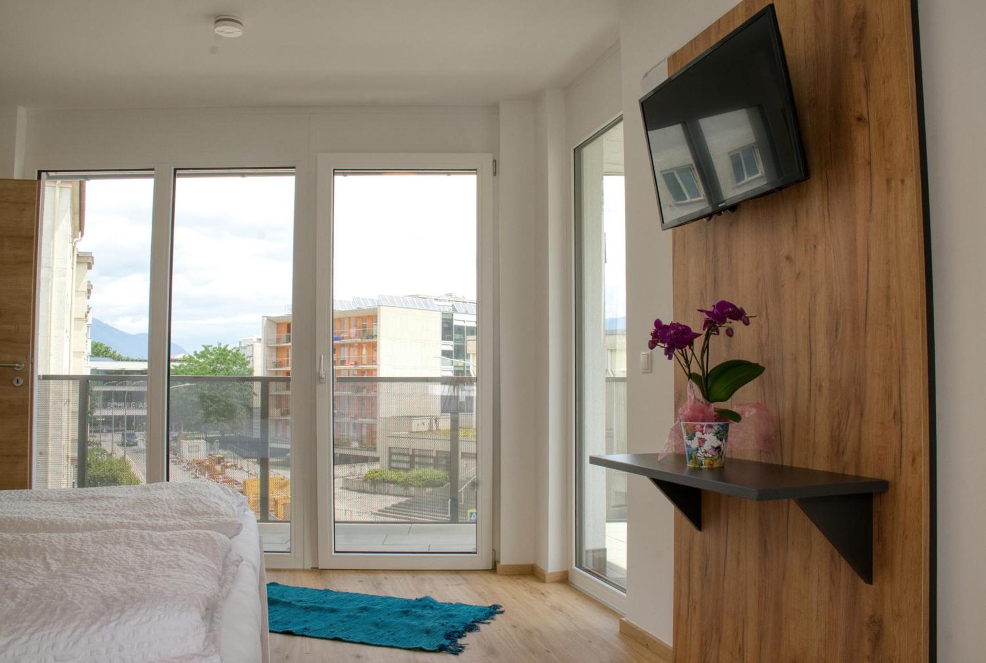 myQuartier City Chalets digital self check in