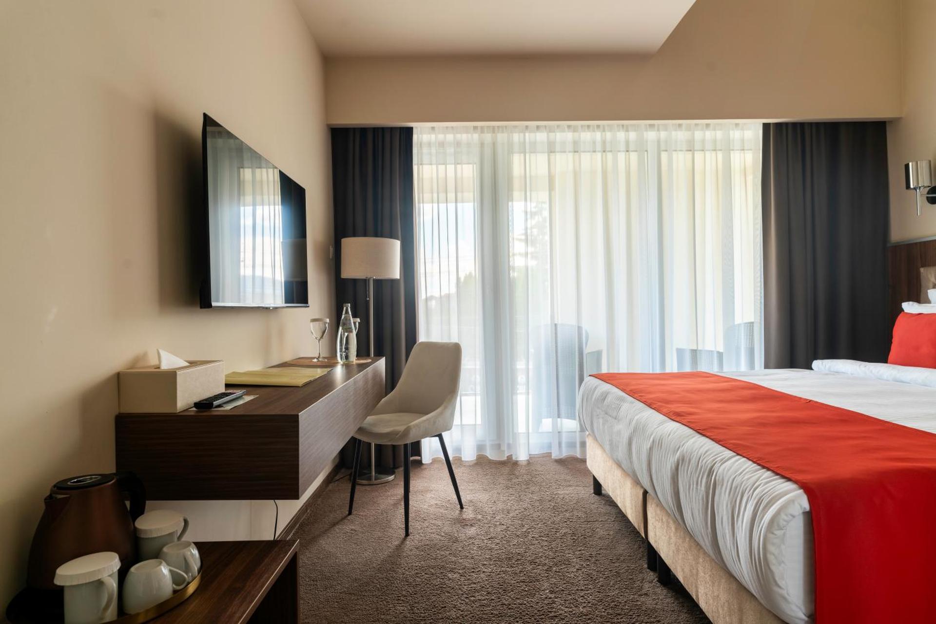 PENSIUNEA GAMBRINUS ****