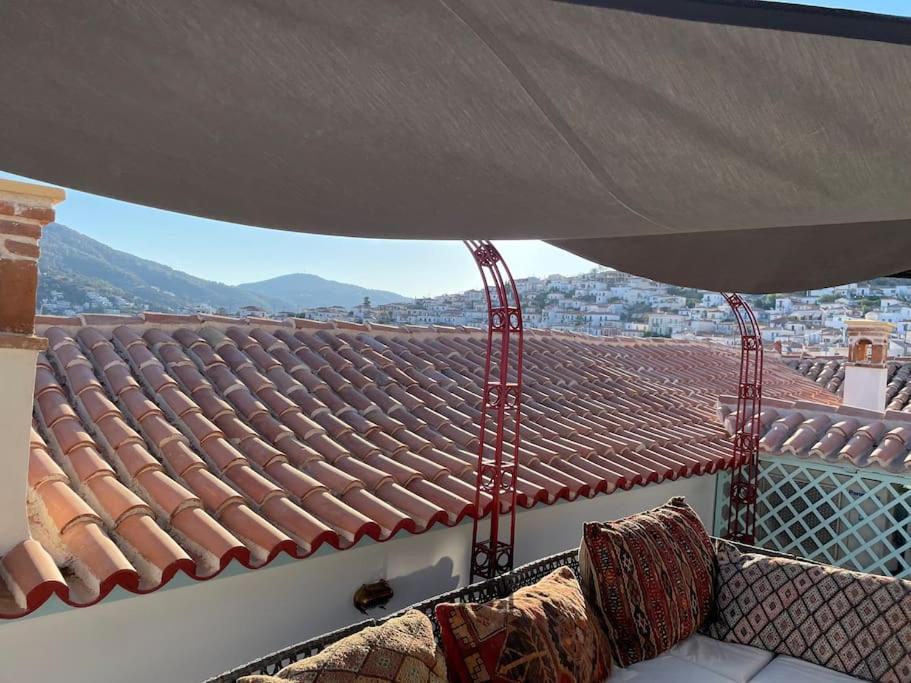 The Captains Residence