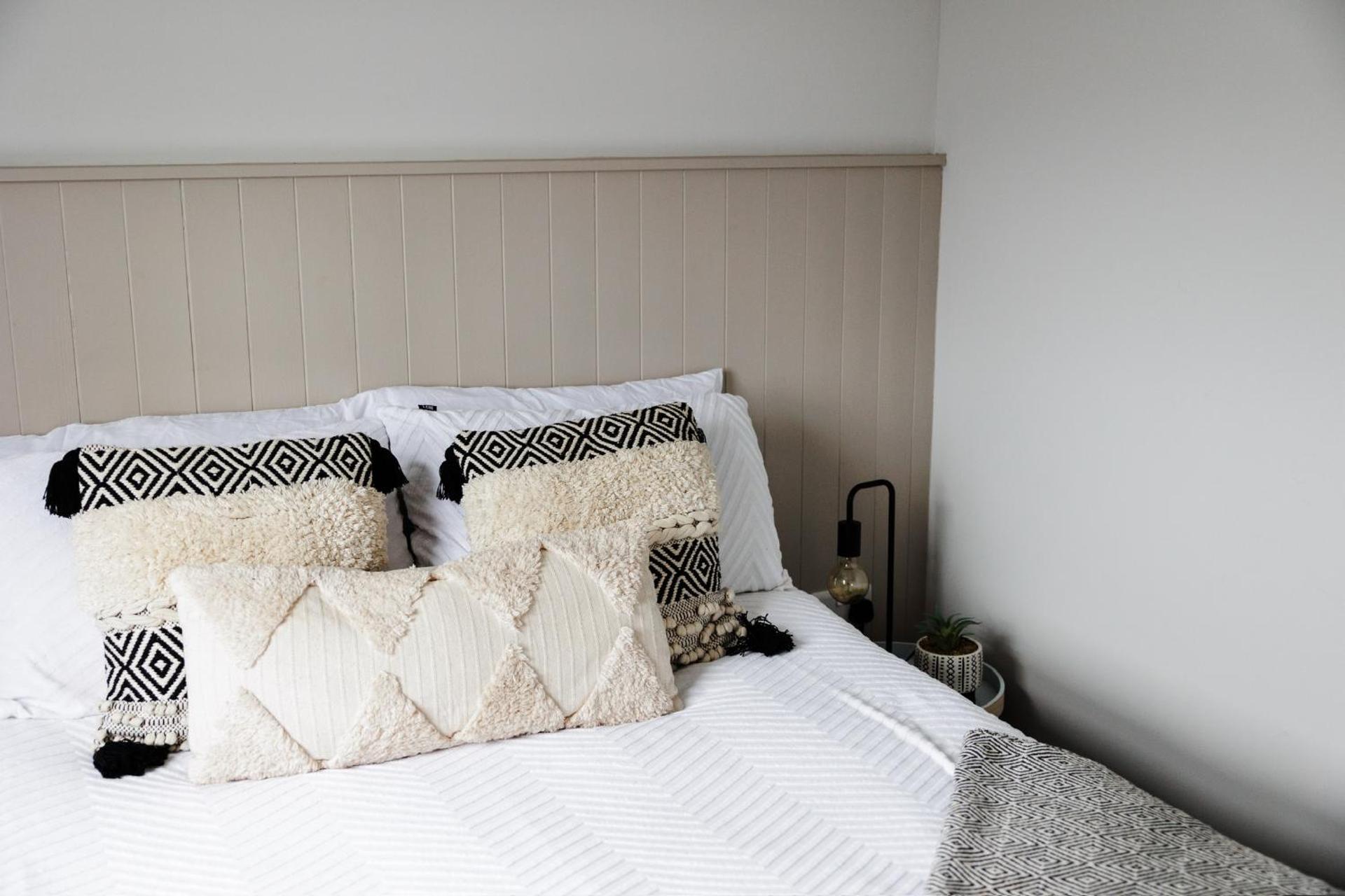 Slemish Hideaway - Funky Pheasant