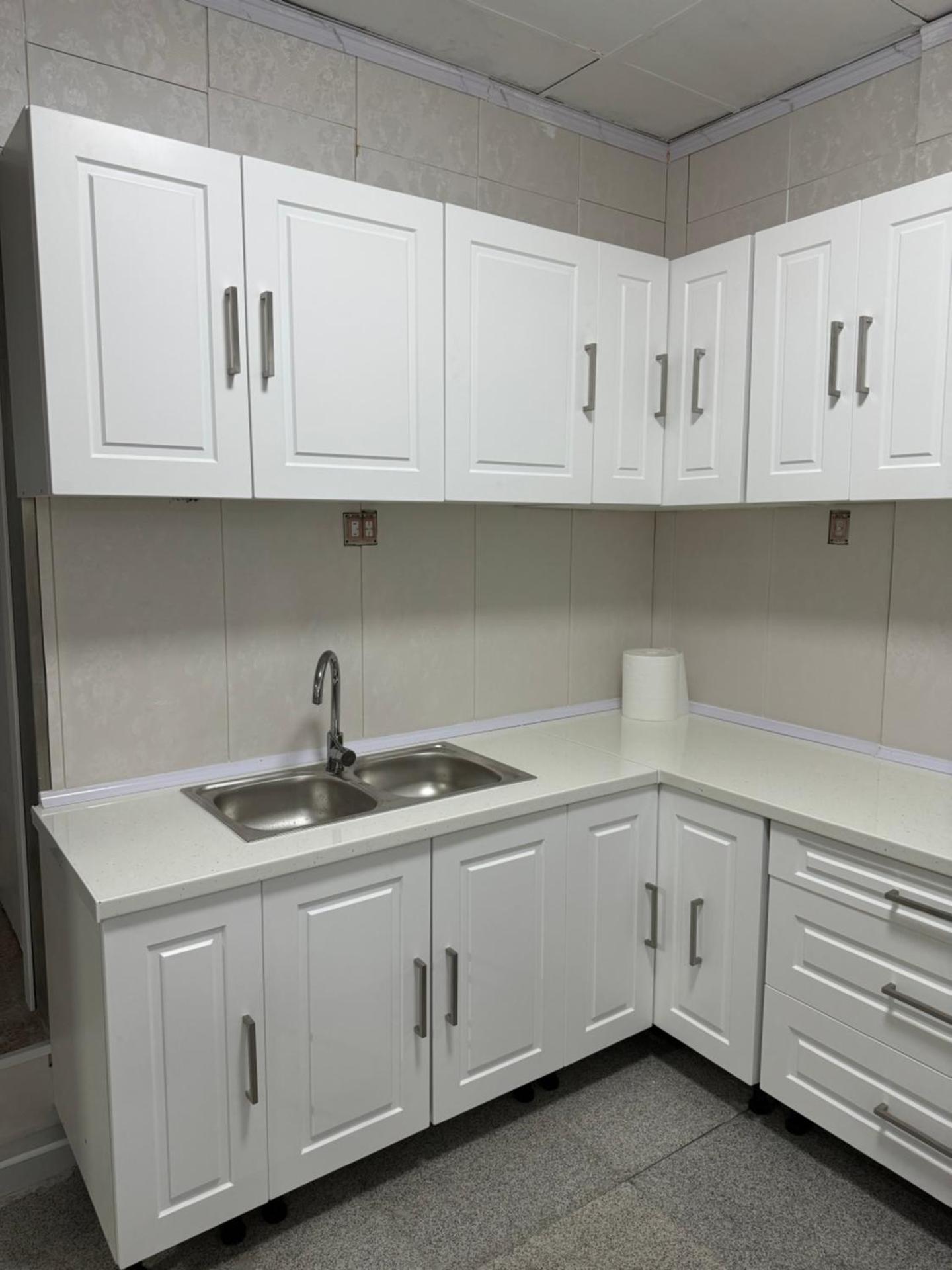 min hostel reverencia