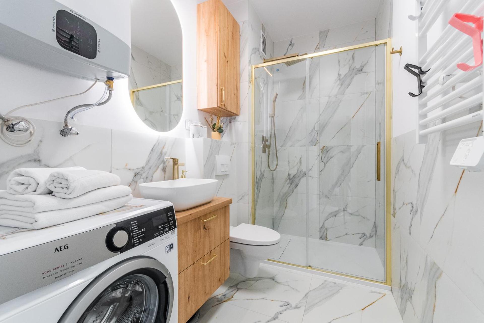 APARTAMENTY MIERZEJA - STEGNA PARK II, MEDIUM, 500 m od plaży, Bezpłatny Meleks