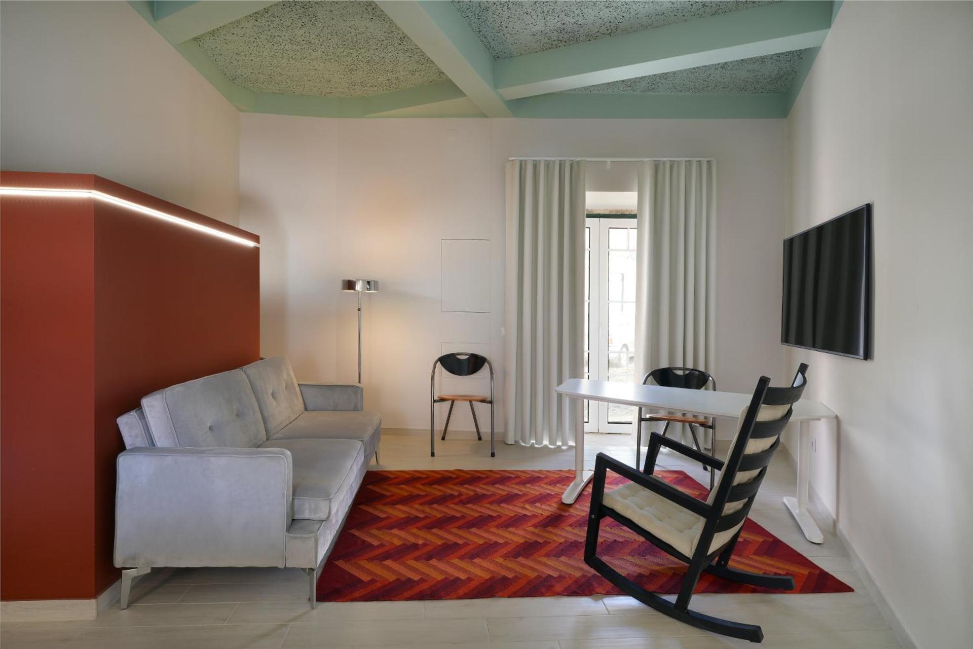 Communal lounge/ TV room