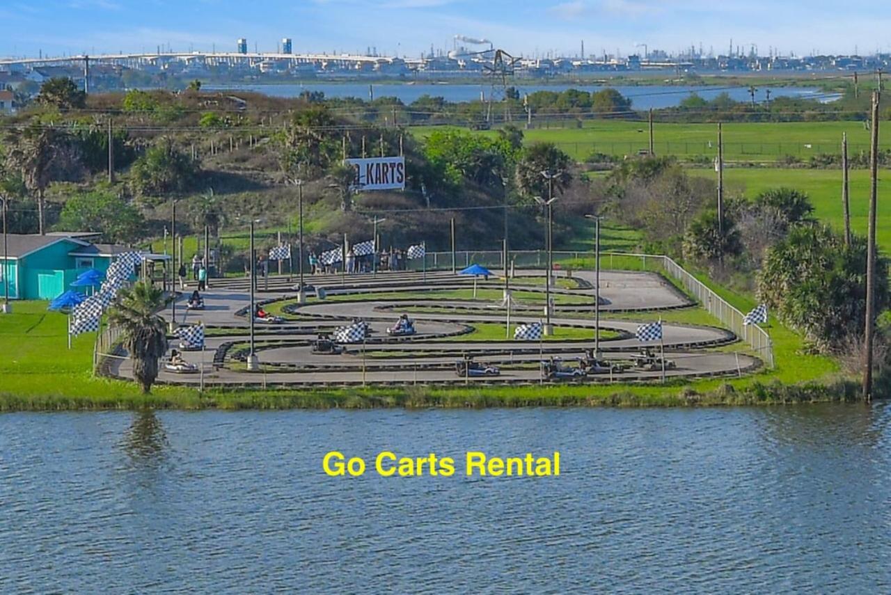 Oceanside Escape with 3 Bedrooms Spectacular Ocean View and Pool