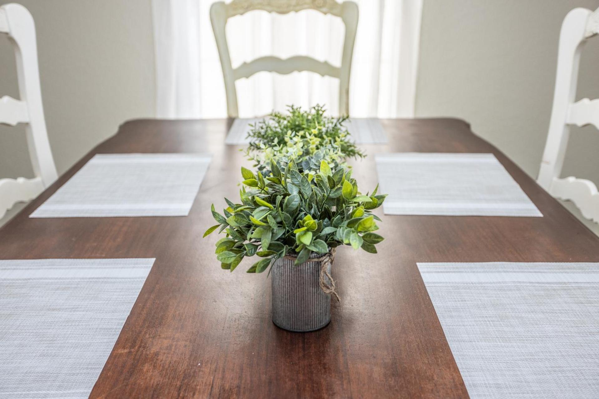 3-bedroom 2 bath With Hot Tub Near Winstar