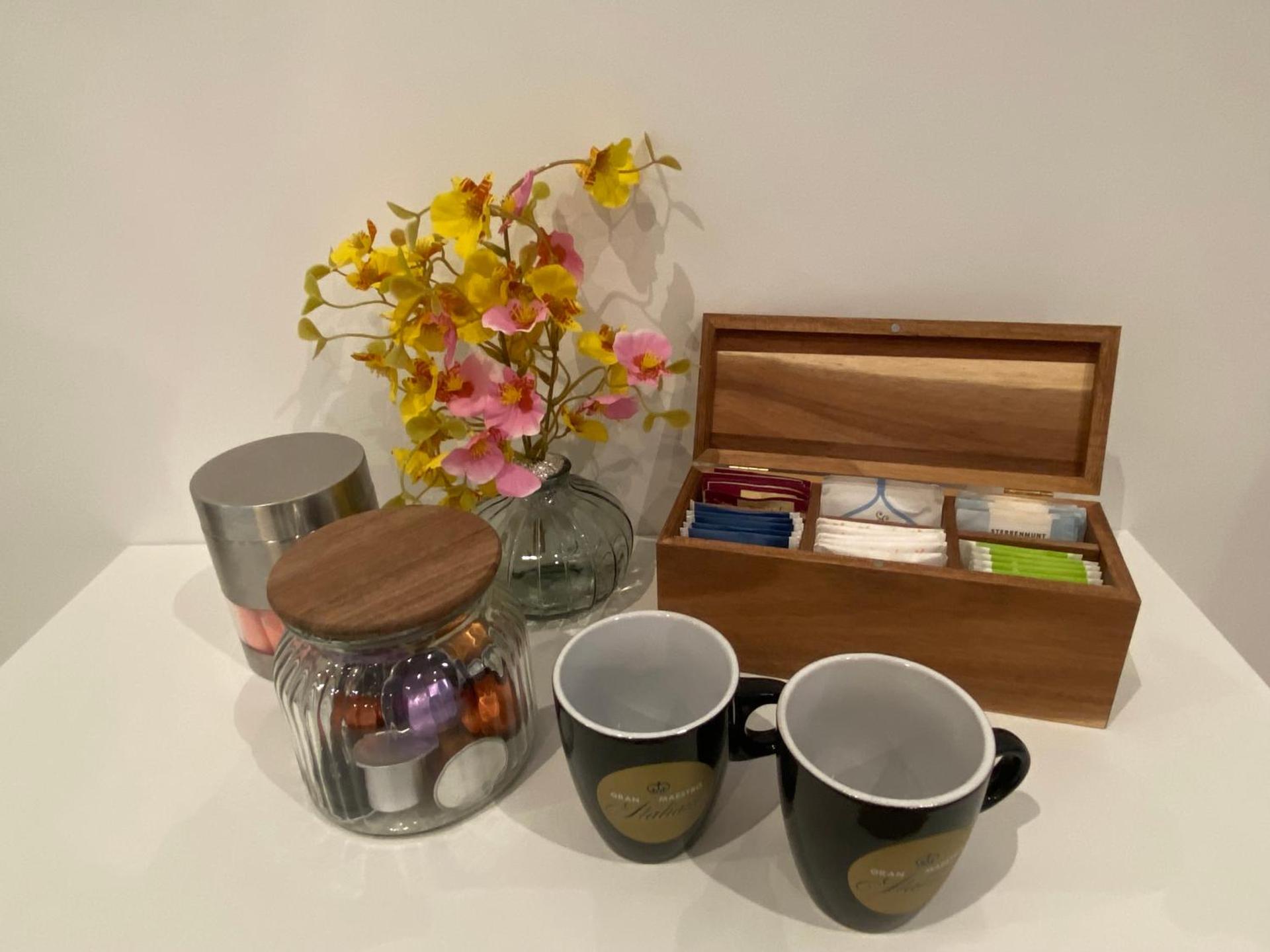 Coffee/tea facilities