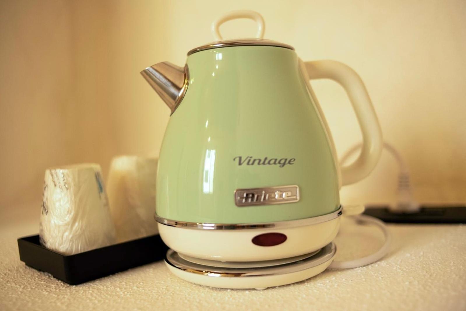 Coffee/tea facilities