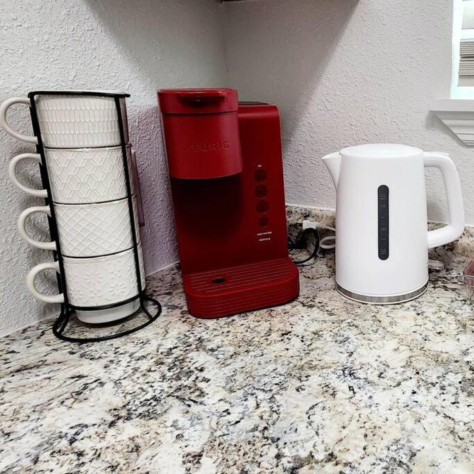 blue door house grand studio