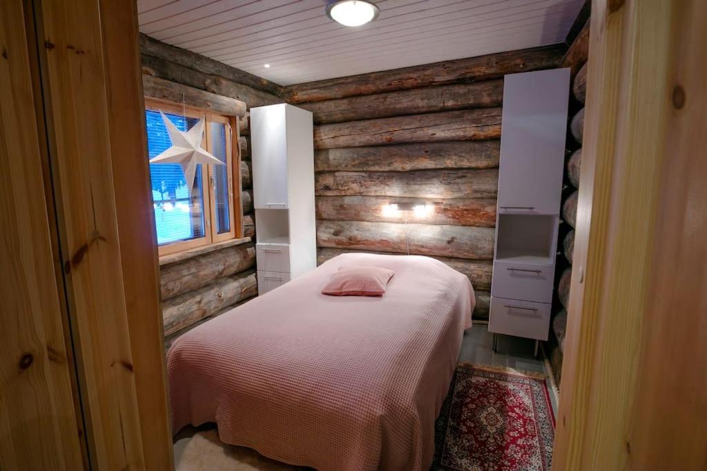 Elegant and Cosy Log Lodge Villa Aurora