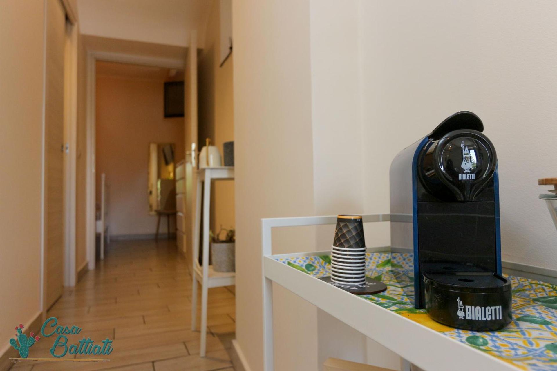 Coffee/tea facilities