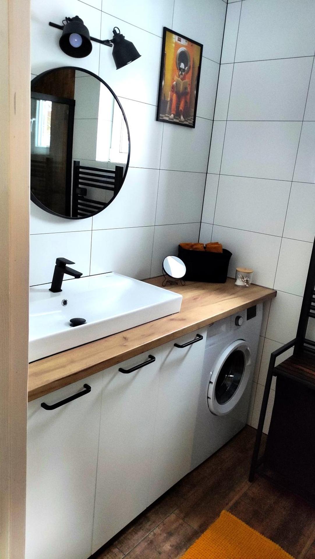 Świerkowisko cisza las plaża blisko