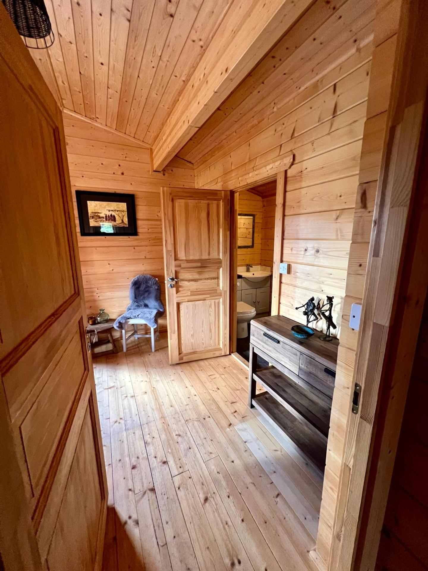 The Alpaca Cabin