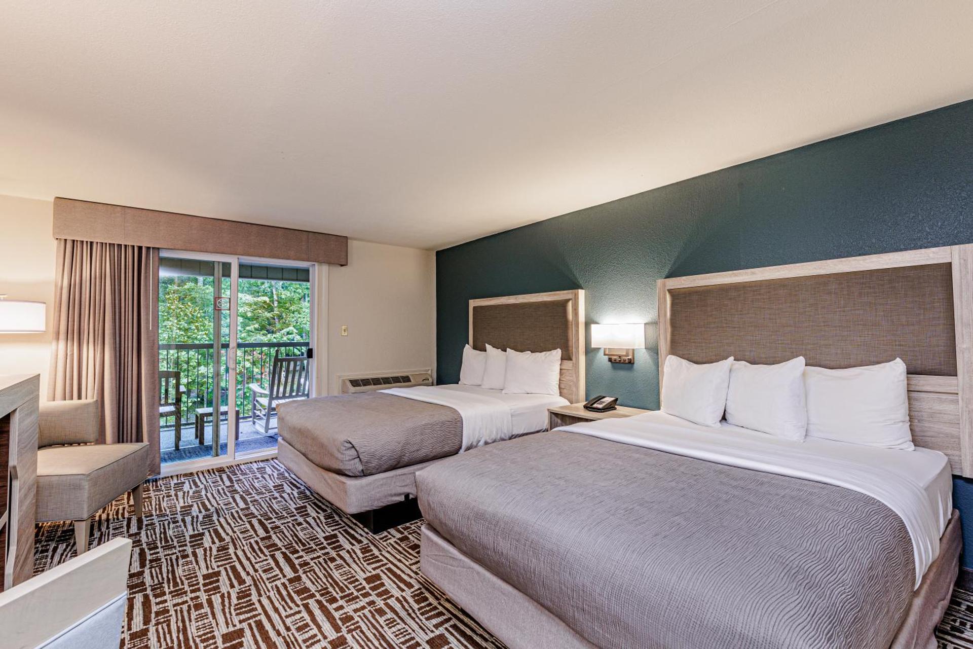 Queen Room with Balcony