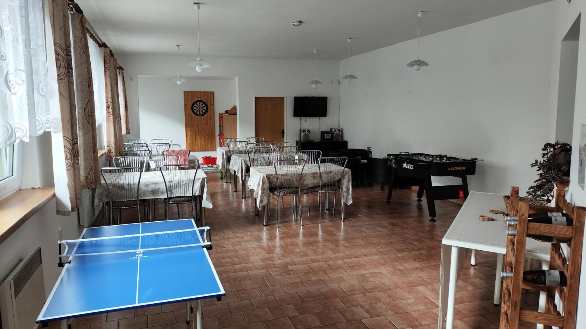 Communal lounge/ TV room