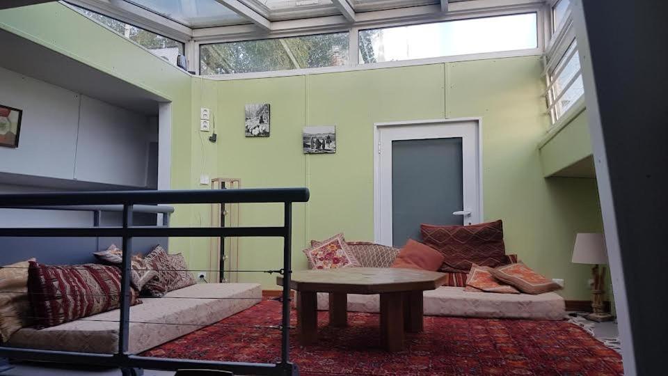 Péniche sur la Seine