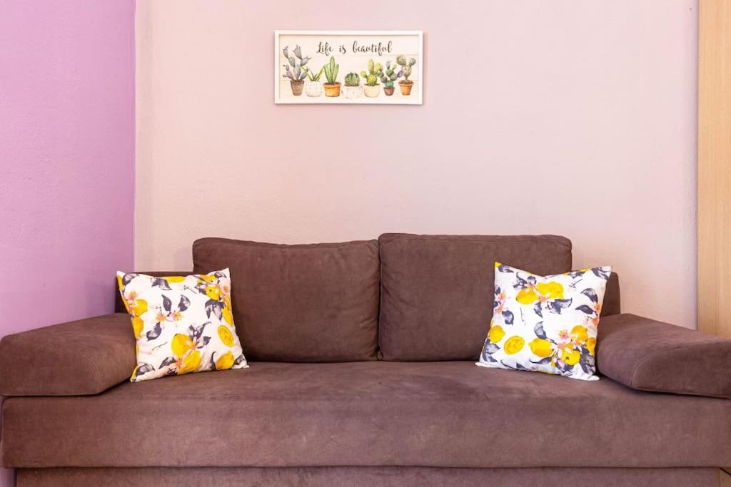 Potam'Sea Bliss 6 - Beach Front, Sun Beds & Parking