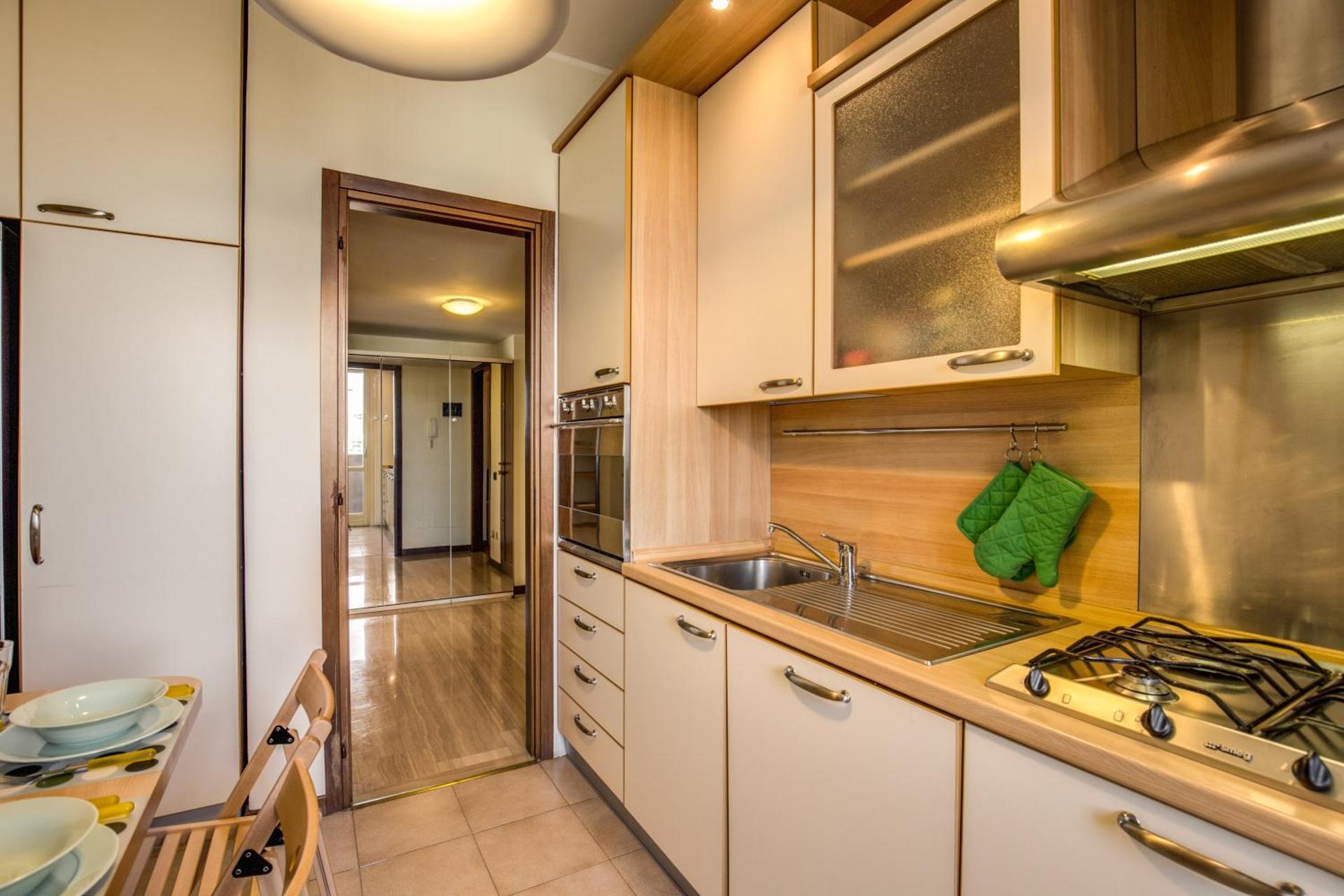 Kitchen or kitchenette