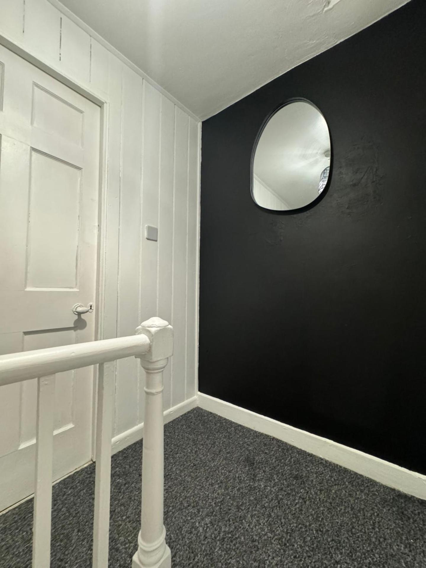 Double Flexy Room Located 2 Minutes From Gloucester Royal Hospital