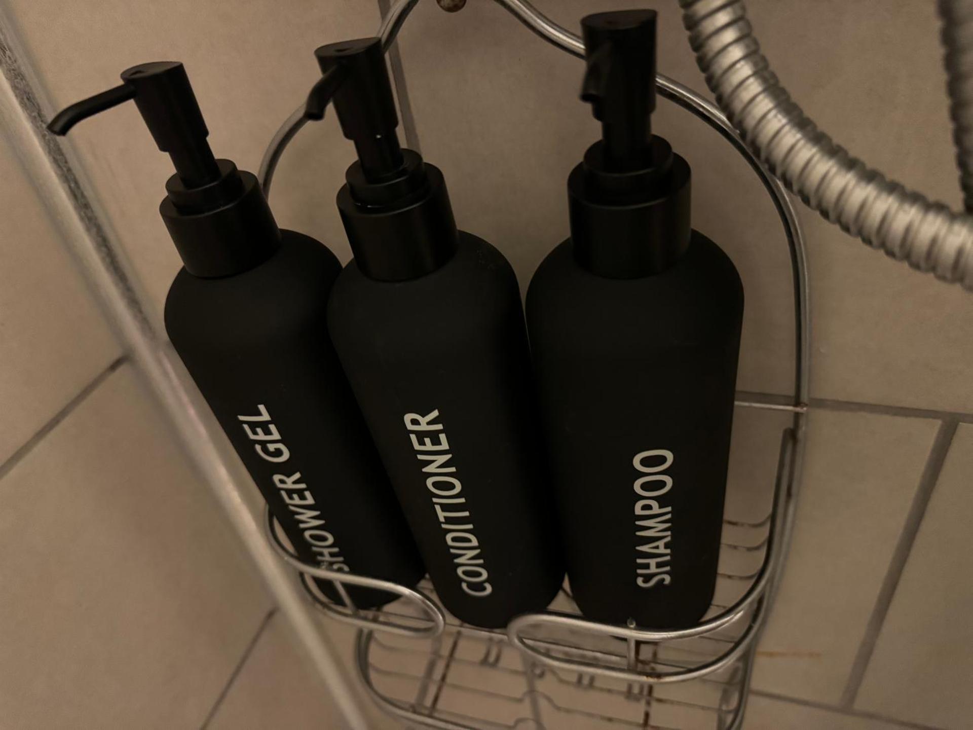 Double Flexy Room Located 2 Minutes From Gloucester Royal Hospital