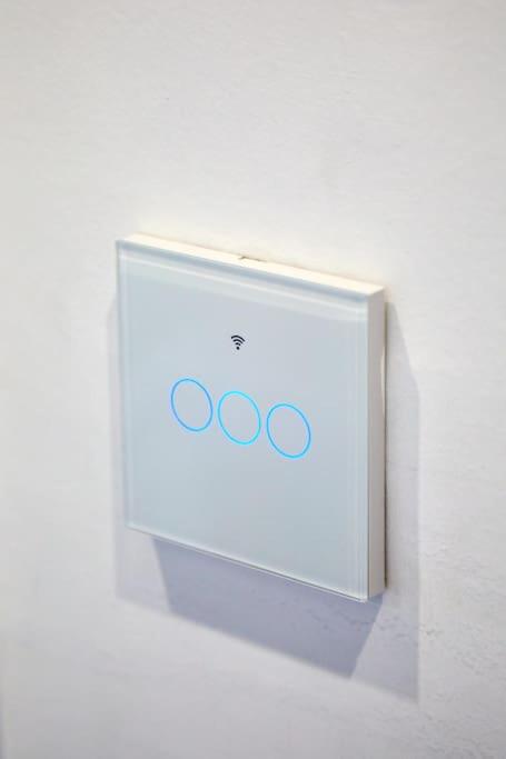 Crispi Luxury & Spacious Apt-Sour Sisters Apts