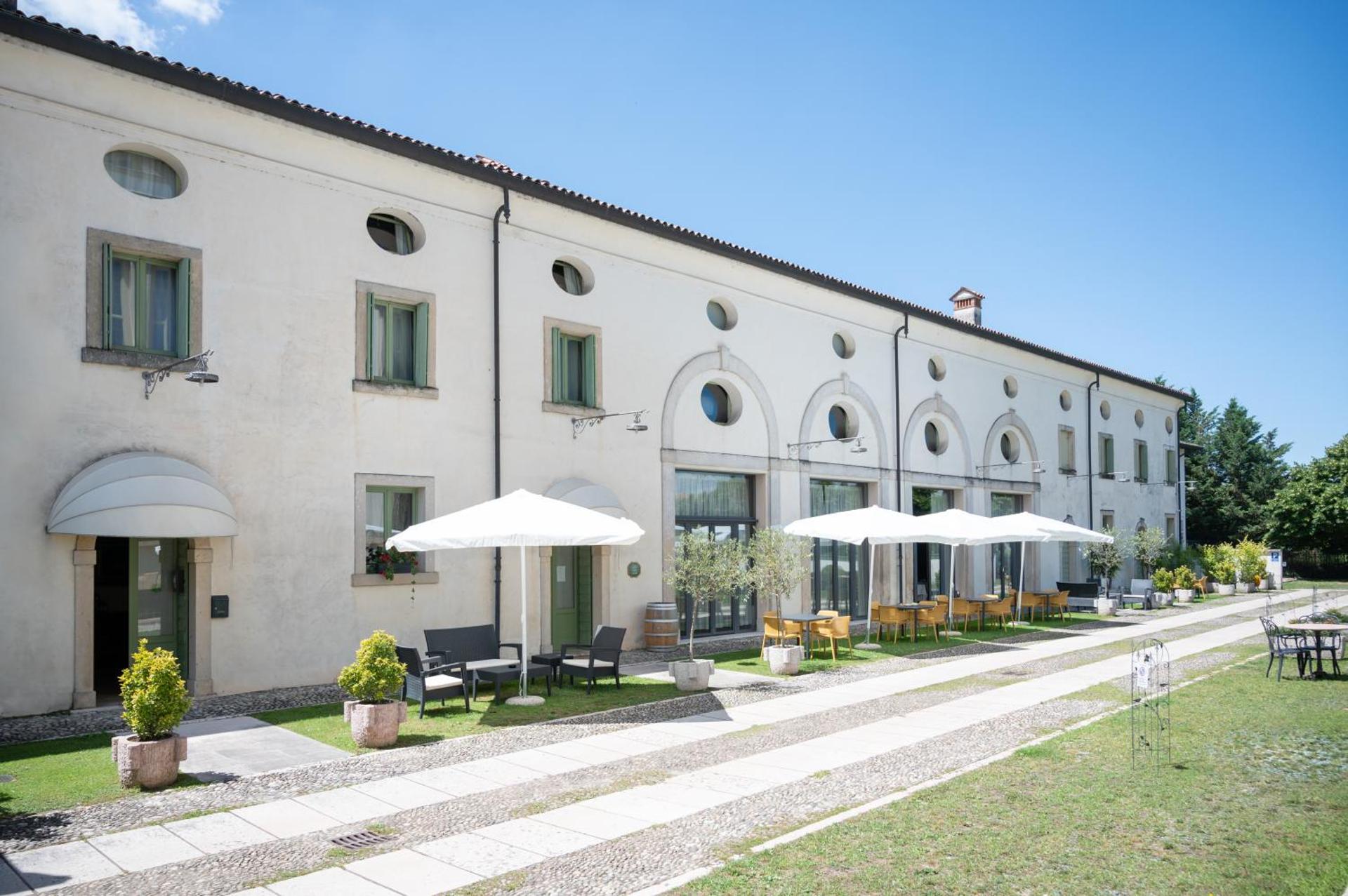 Inner courtyard view
