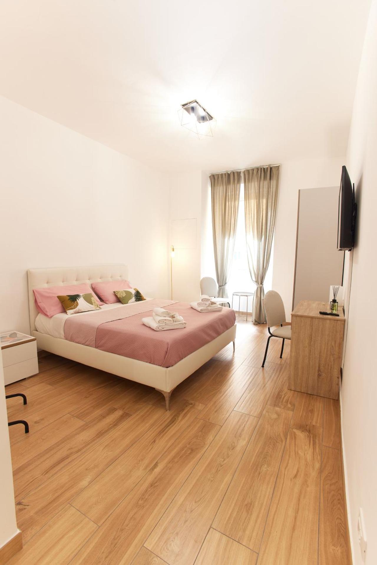 Napodano Apartments - Roma