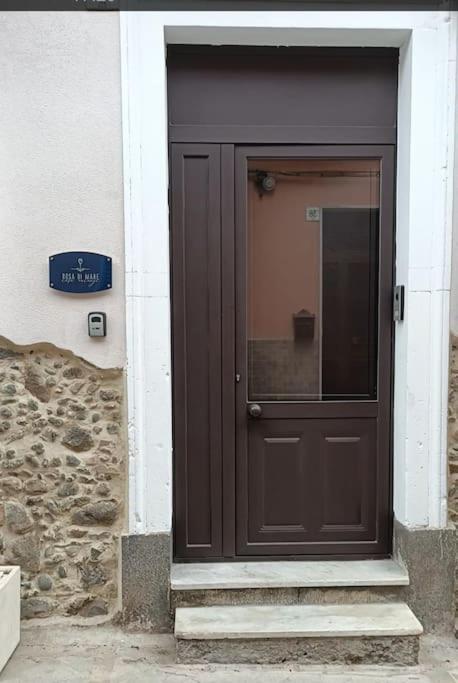 Rosa di Mare, Riposto