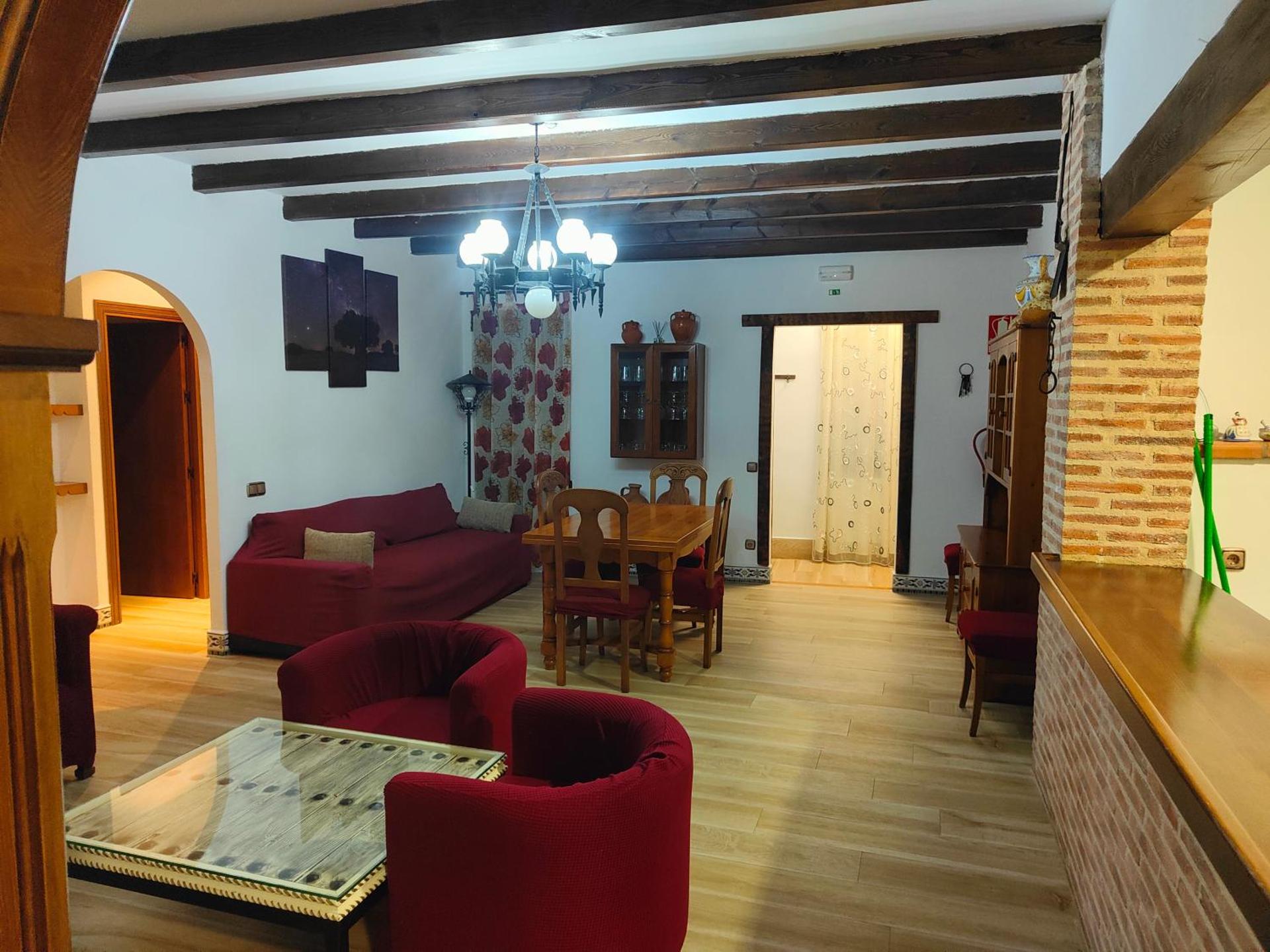 Communal lounge/ TV room