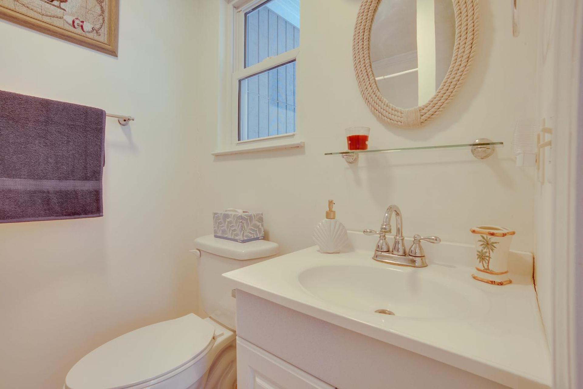 Near Edisto Beach State Park Home with Lanais!