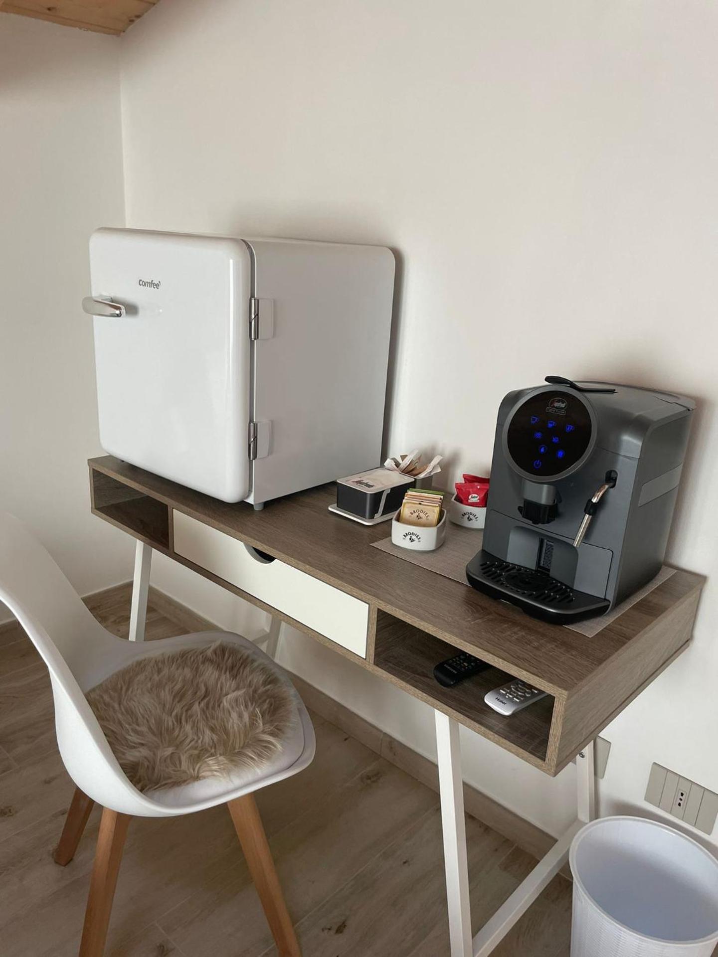 Coffee/tea facilities