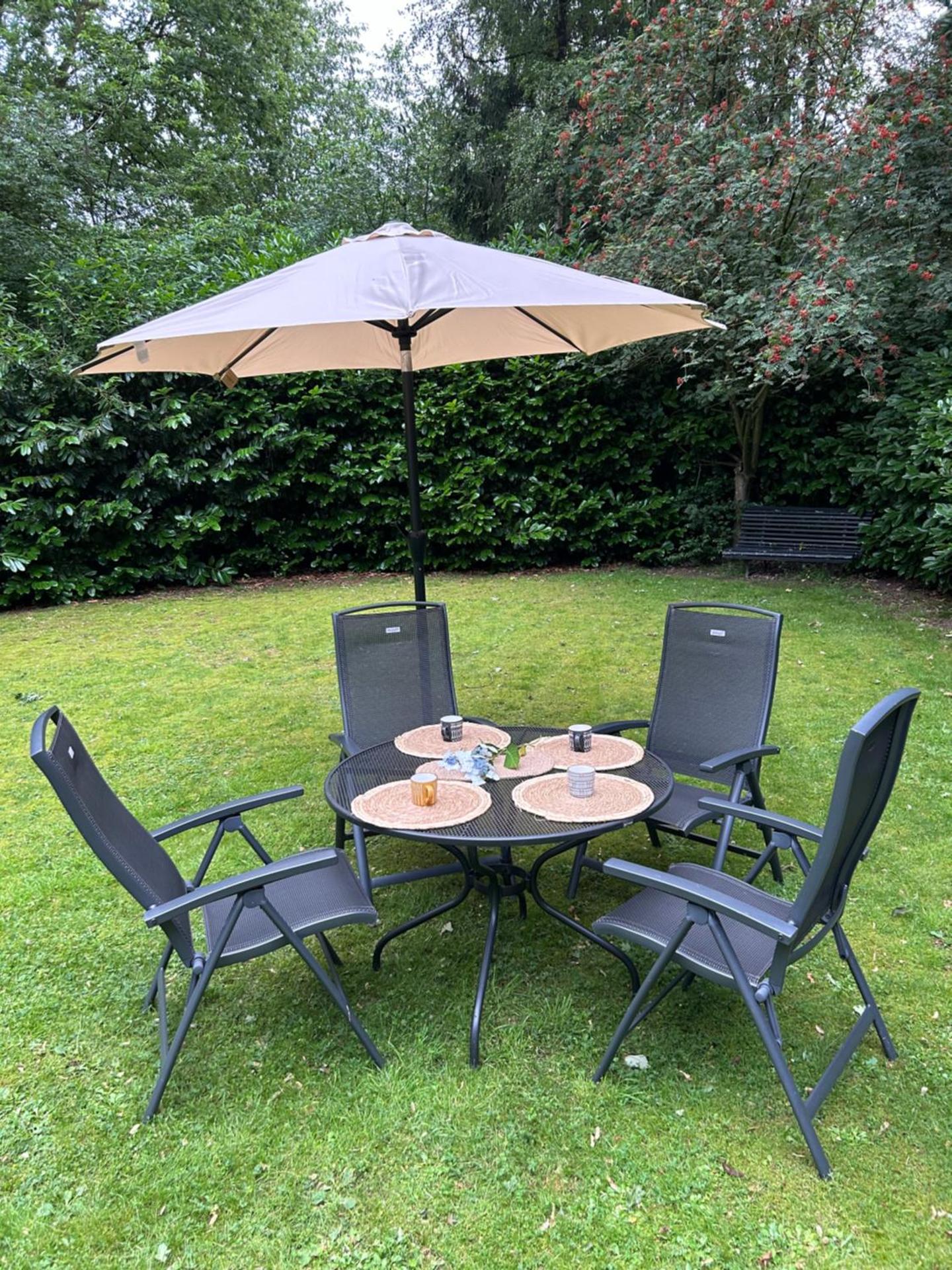 Vrijstaande luxe vakantiewoning met Jacuzzi, grote tuin, veel privacy en prachtige natuur