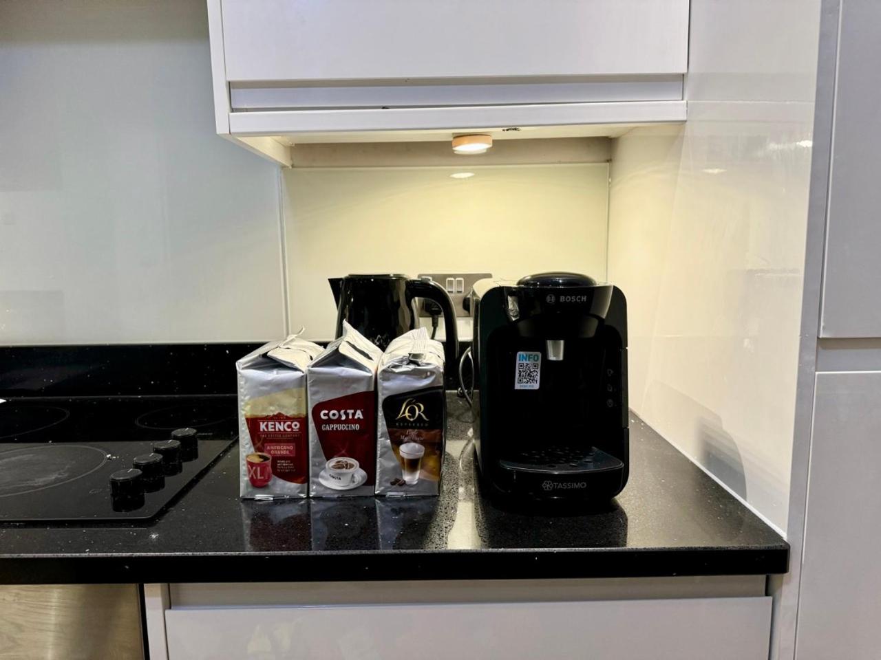 Coffee/tea facilities